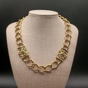 Vintage Monet Signed Chunky Gold Tone Necklace 80's Pinwheel